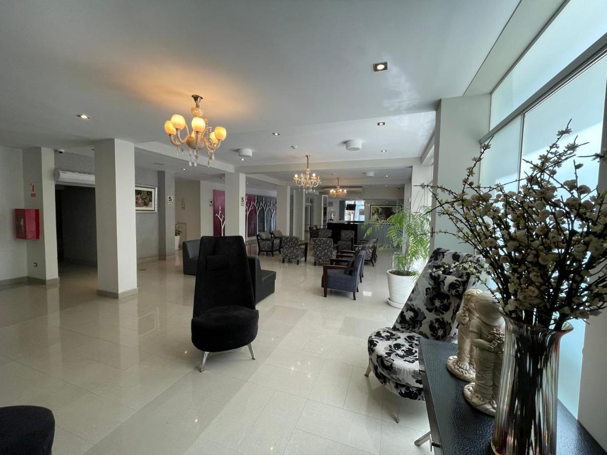 Sunec Hotel Чиклайо Екстериор снимка