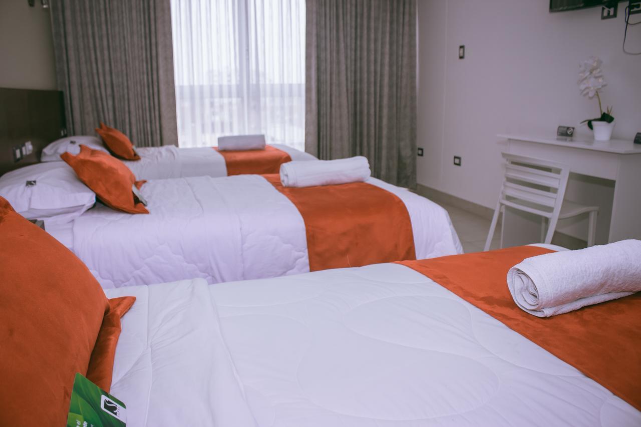 Sunec Hotel Чиклайо Екстериор снимка