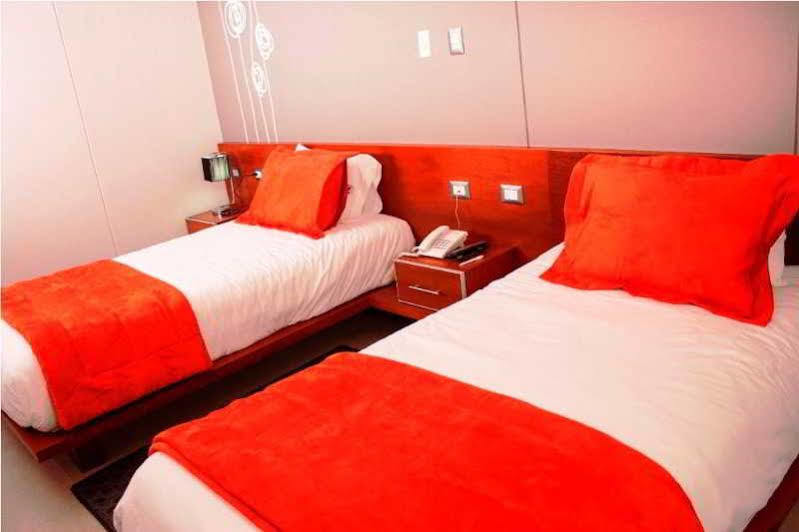 Sunec Hotel Чиклайо Екстериор снимка
